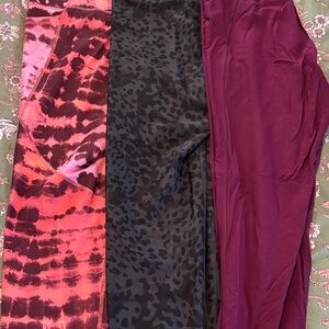 3 pairs Old Navy Active Leggings. All high waisted. All size large.